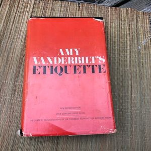 Amy Vanderbilt's Etiquette Gracious Living Book 1972